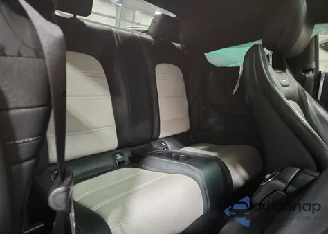 2018 Mercedes-Benz C 63 Amg z USA, uszkodzony, nr VIN WDDWJ8GB4JF677909